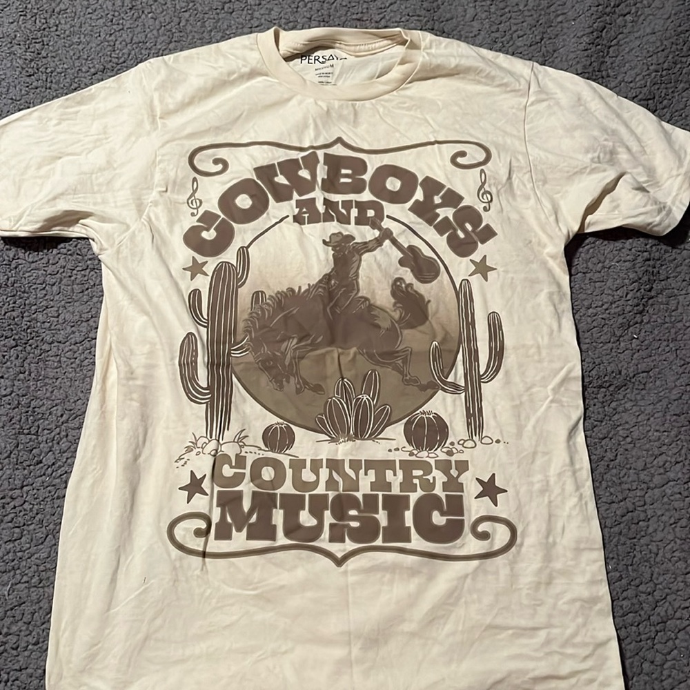 Women’s tee